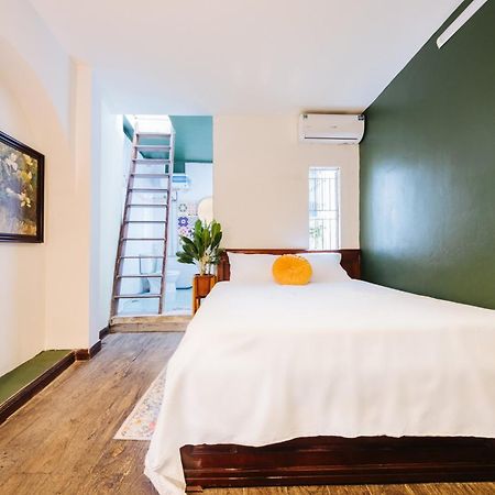 Homestay And Eggcoffee Central Hanoi Old Quarter Exteriör bild