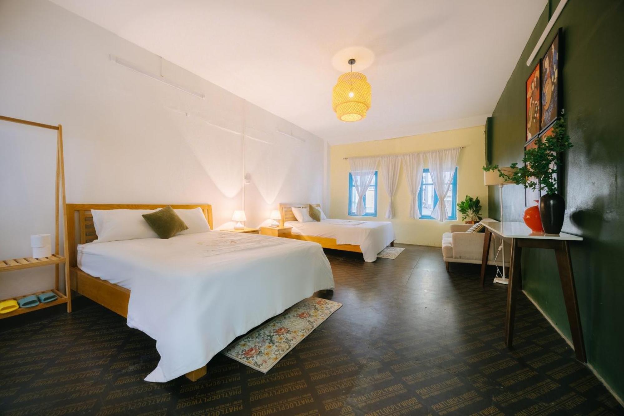 Homestay And Eggcoffee Central Hanoi Old Quarter Exteriör bild
