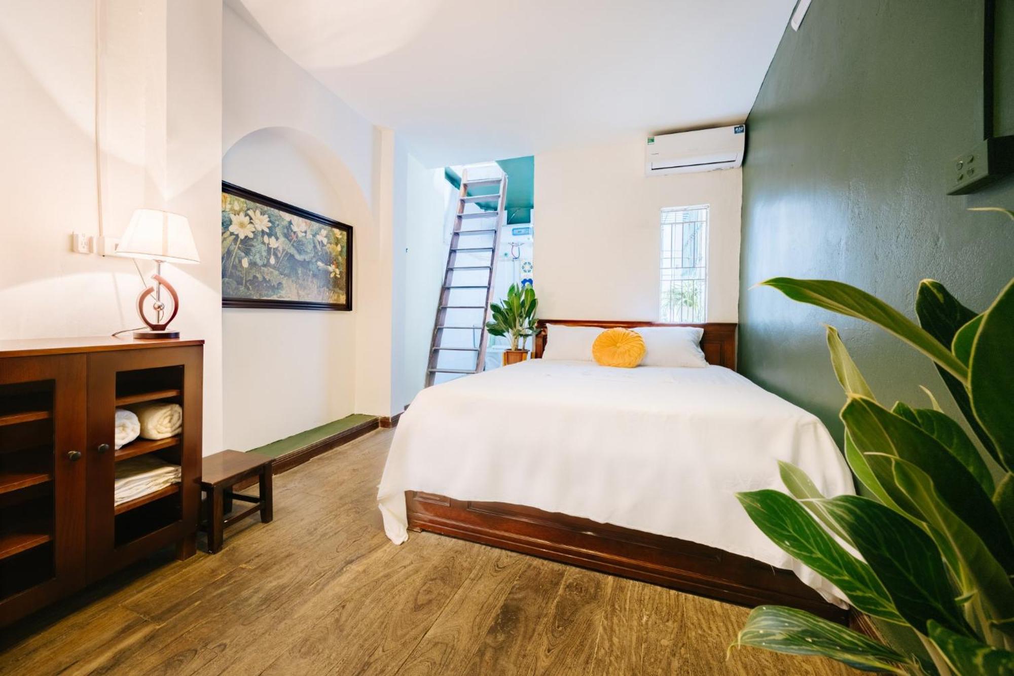 Homestay And Eggcoffee Central Hanoi Old Quarter Exteriör bild