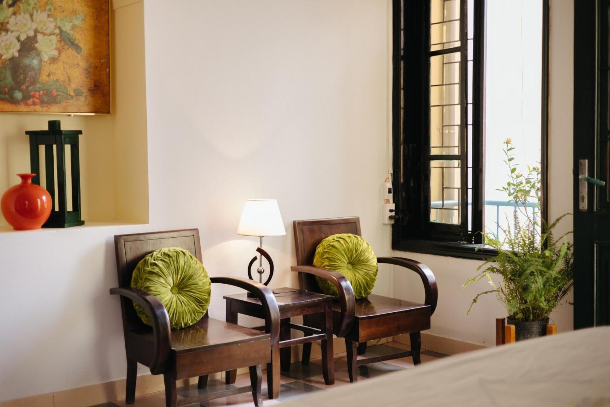 Homestay And Eggcoffee Central Hanoi Old Quarter Exteriör bild