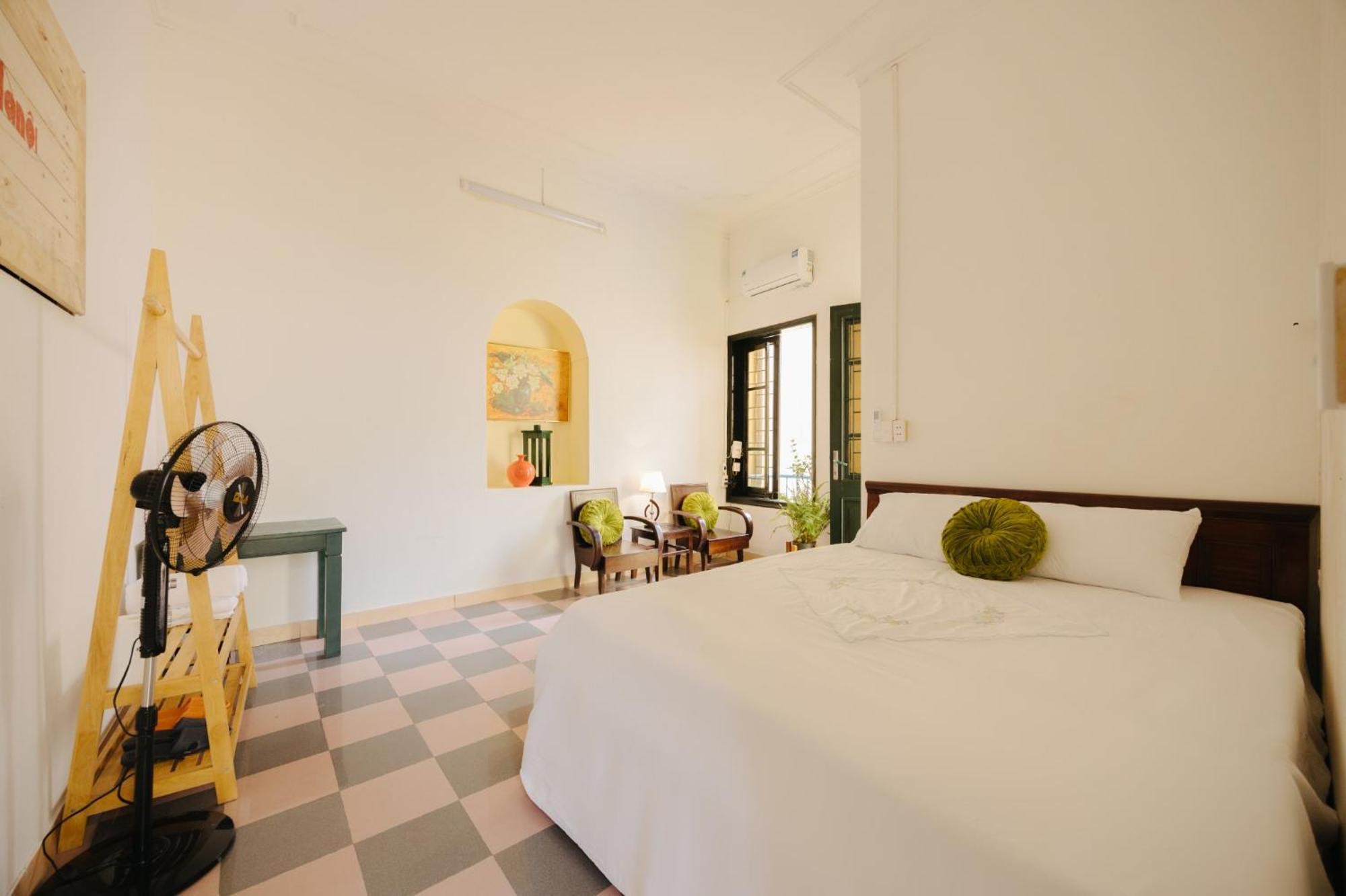 Homestay And Eggcoffee Central Hanoi Old Quarter Exteriör bild