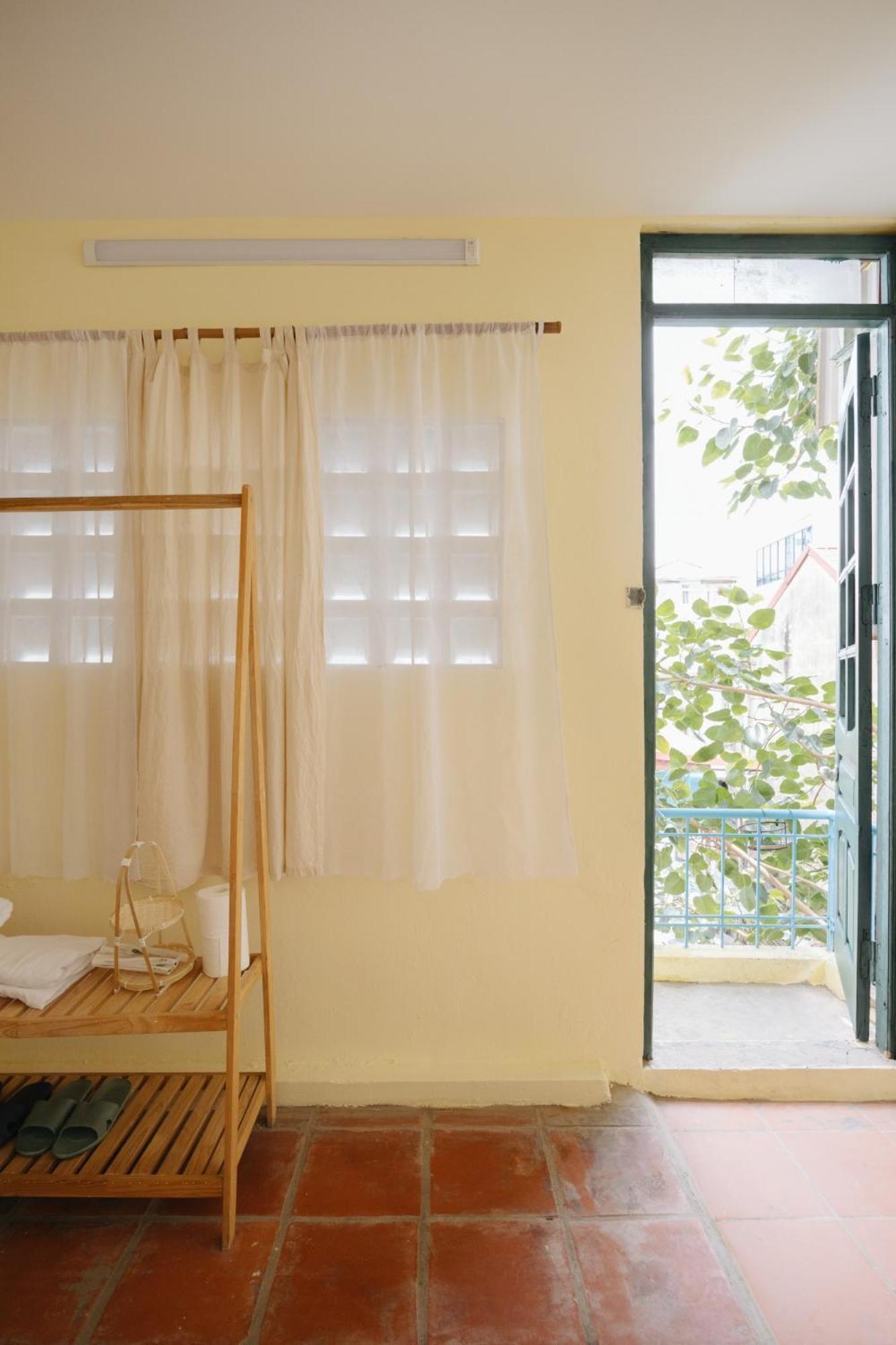 Homestay And Eggcoffee Central Hanoi Old Quarter Exteriör bild